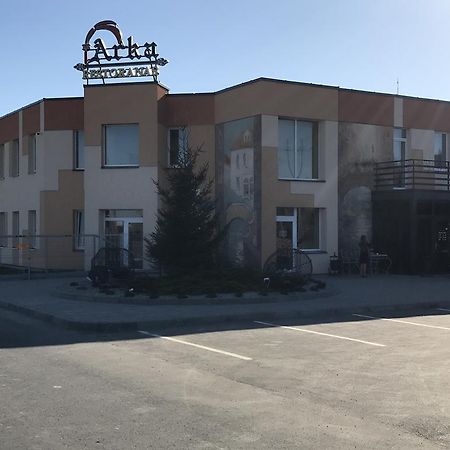 Arka Hotel Mažeikiai Buitenkant foto