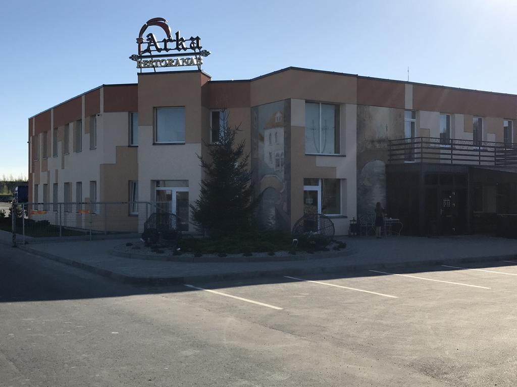 Arka Hotel Mažeikiai Buitenkant foto