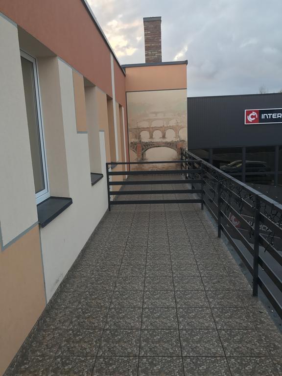 Arka Hotel Mažeikiai Buitenkant foto