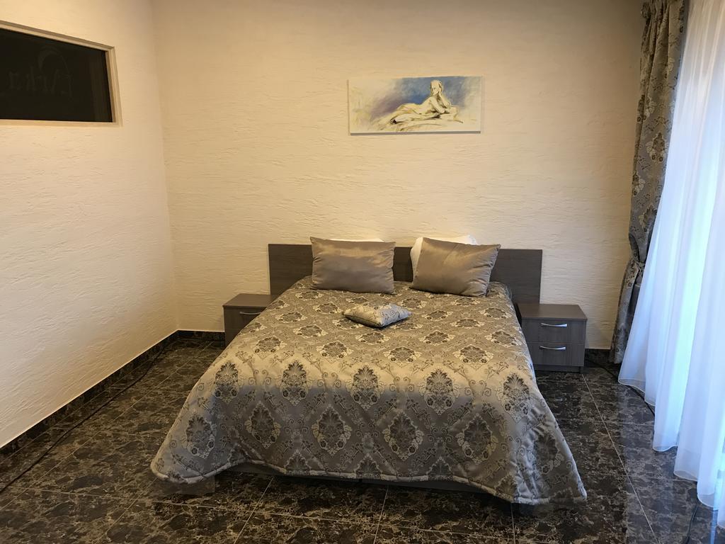 Arka Hotel Mažeikiai Buitenkant foto