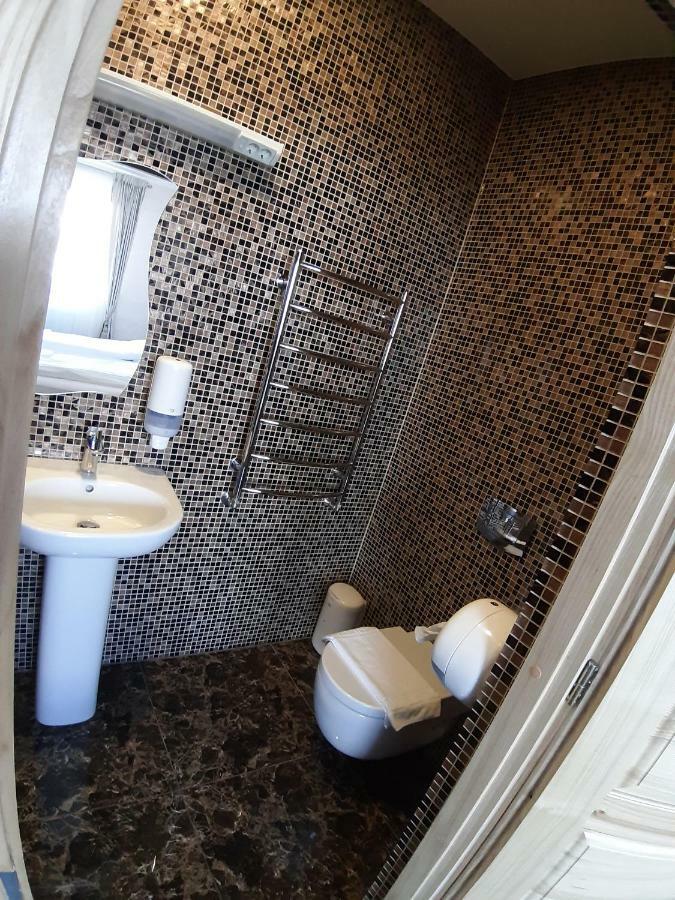 Arka Hotel Mažeikiai Buitenkant foto